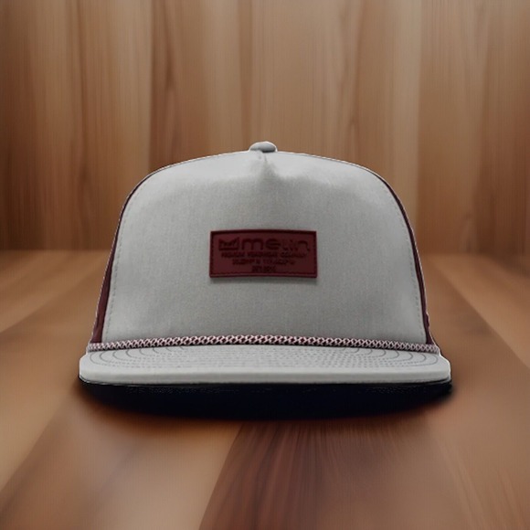 2023‎ MELIN HYDRO CORONADO BRICK GOLF CAP LIGHT GRAY/MAROON CLASSIC - Picture 2 of 9
